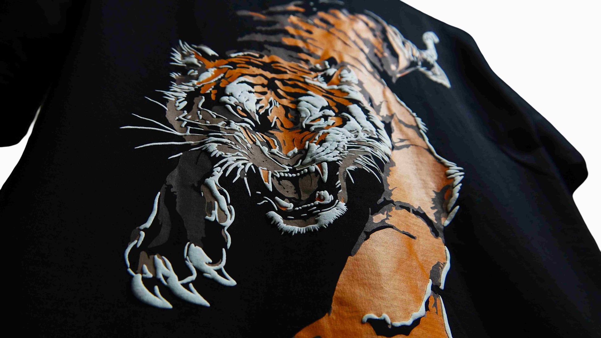 Detailed view of Savage Tiger streetwear t-shirt back view, 100% Terry Cotton